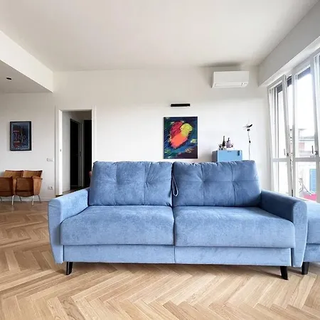 Apartment Penelope's *
